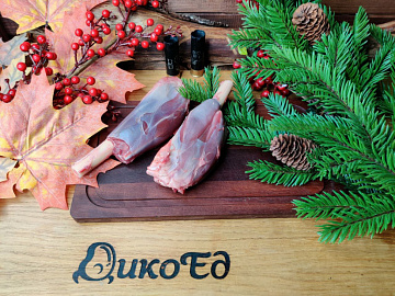 Голяшка косули на кости Фото Голяшка косули на кости