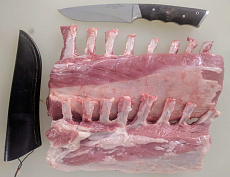 Корейка вольерного кабана на кости