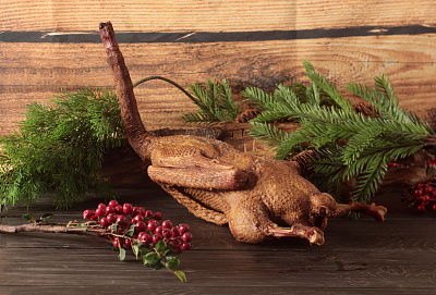 Превью Гусь копченый дикий