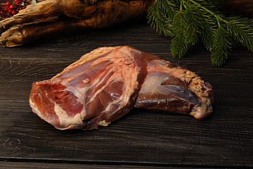 Фото Лопатка косули на кости