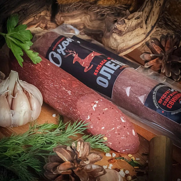 Сыровяленая колбаса из оленя Фото Сыровяленая колбаса из оленя