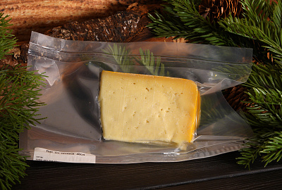 Превью Сыр из молока лося