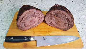 Рулет из пашины Благородного Оленя полукопченый Фото Рулет из пашины Благородного Оленя полукопченый